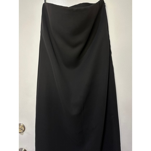 Tuckernuck Strapless Black Noir Crepe Marin Formal Midi Dress Medium New w/ Tags - Picture 5 of 15